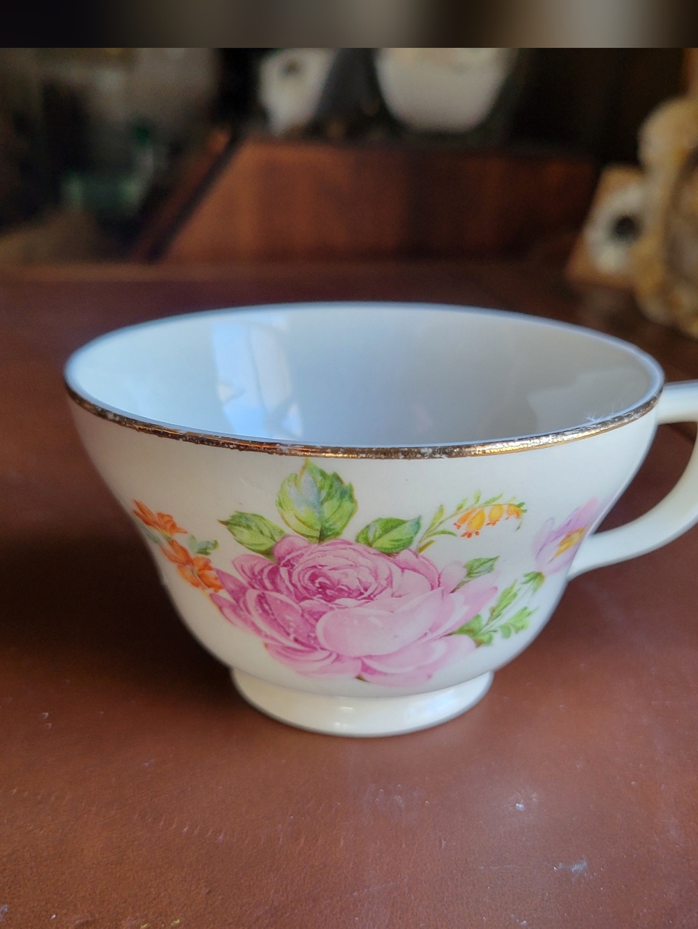 Floral Bone China Tea Cup with Gold Trim